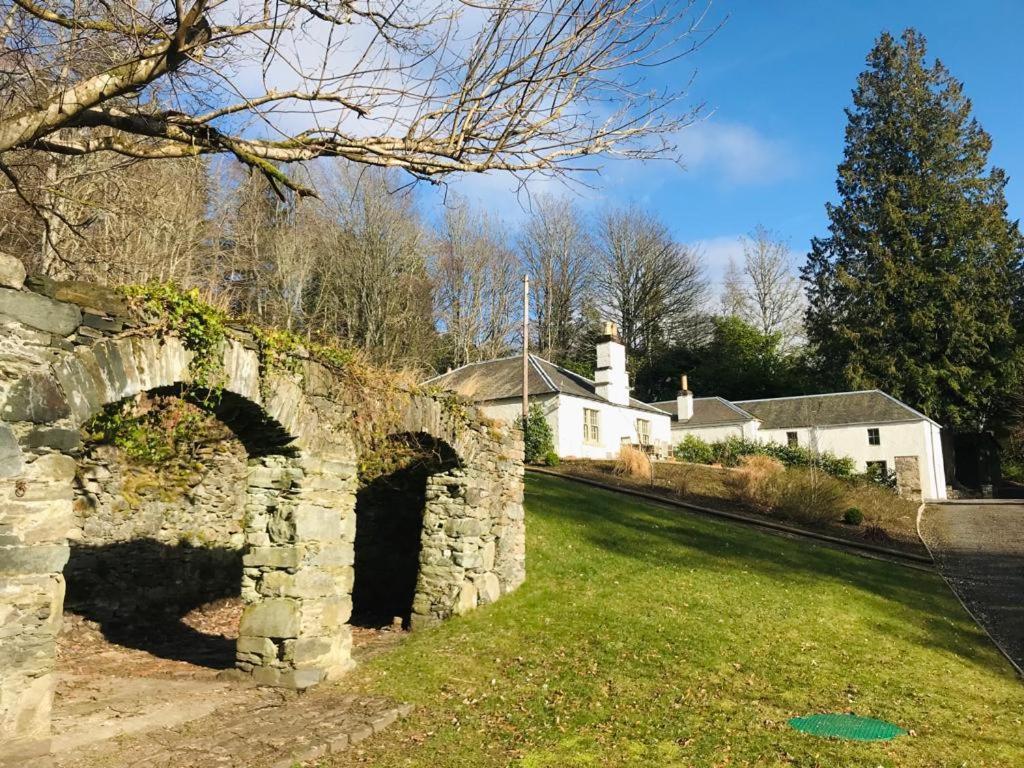 פיטלוצ'רי Gardeners Cottage מראה חיצוני תמונה